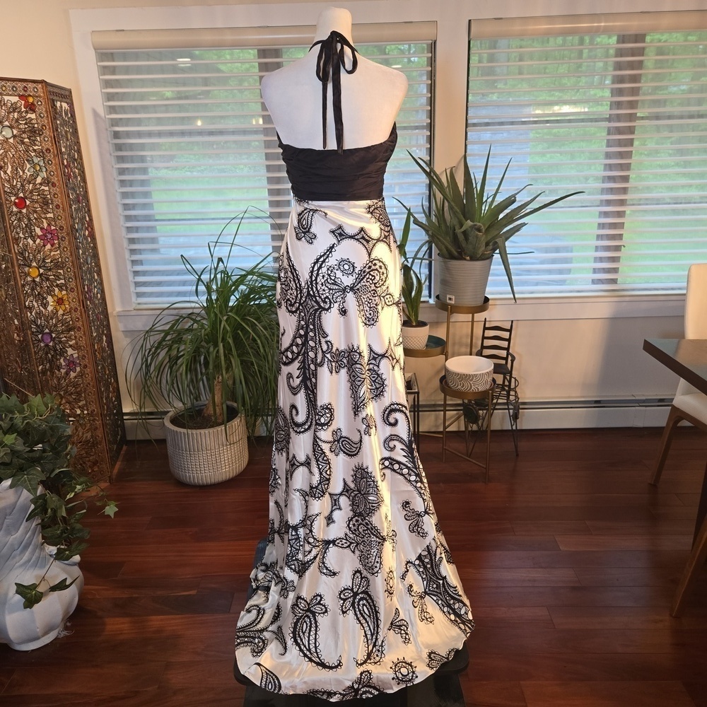 VTG Cache Y2K Embellished Plunge Halter Paisly Satin Maxi Gown Size 2 - Picture 6 of 11